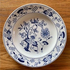 Blue Onion Dinner Plate